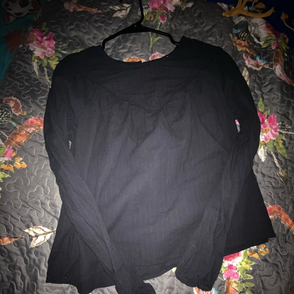 Black long sleeve shirt